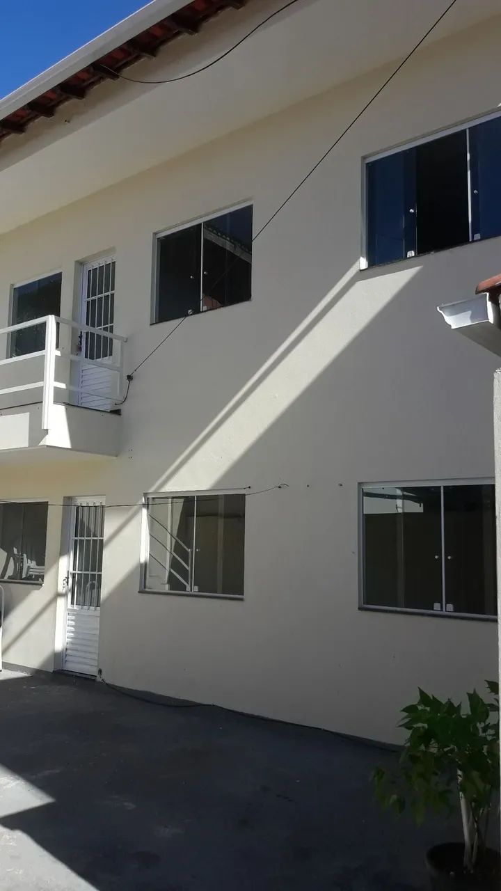 Alugo Casa 2 quartos em Eldorado