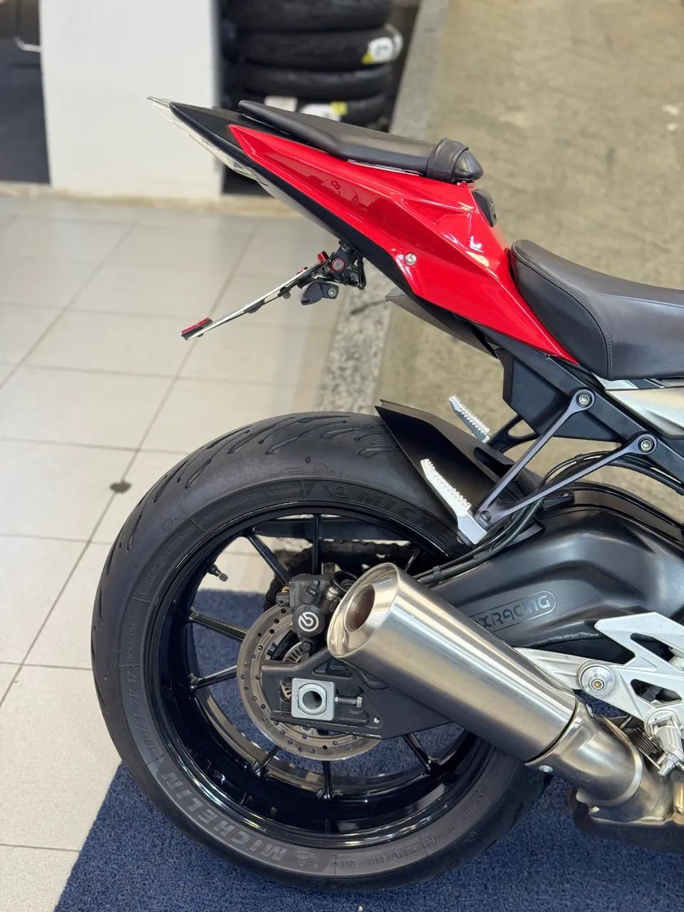 BMW S1000R 2014 - Foto 3