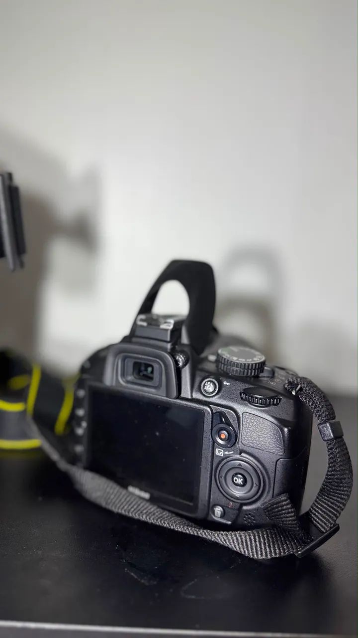 Câmera  Nikon D3100 - Foto 3