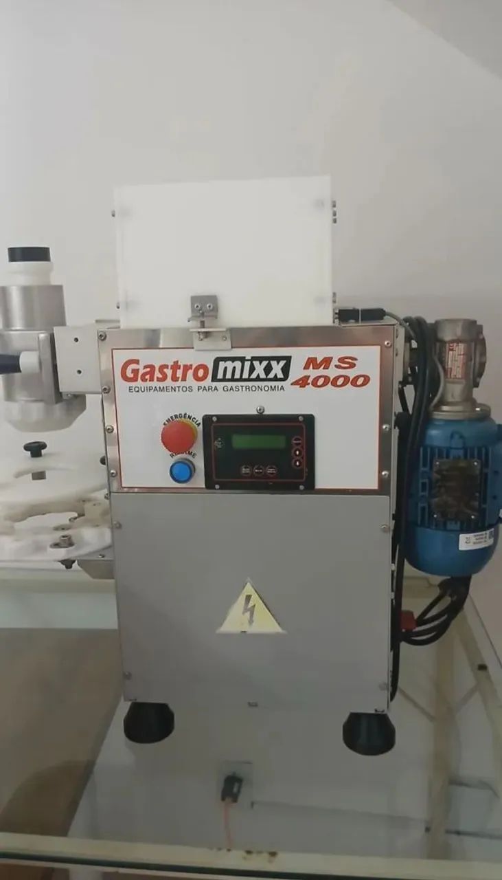 Maquina de salgados 