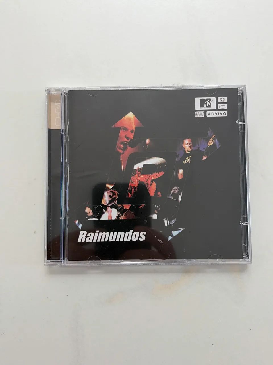 CD + DVD Raimundos MTV Ao Vivo Original - Foto 2