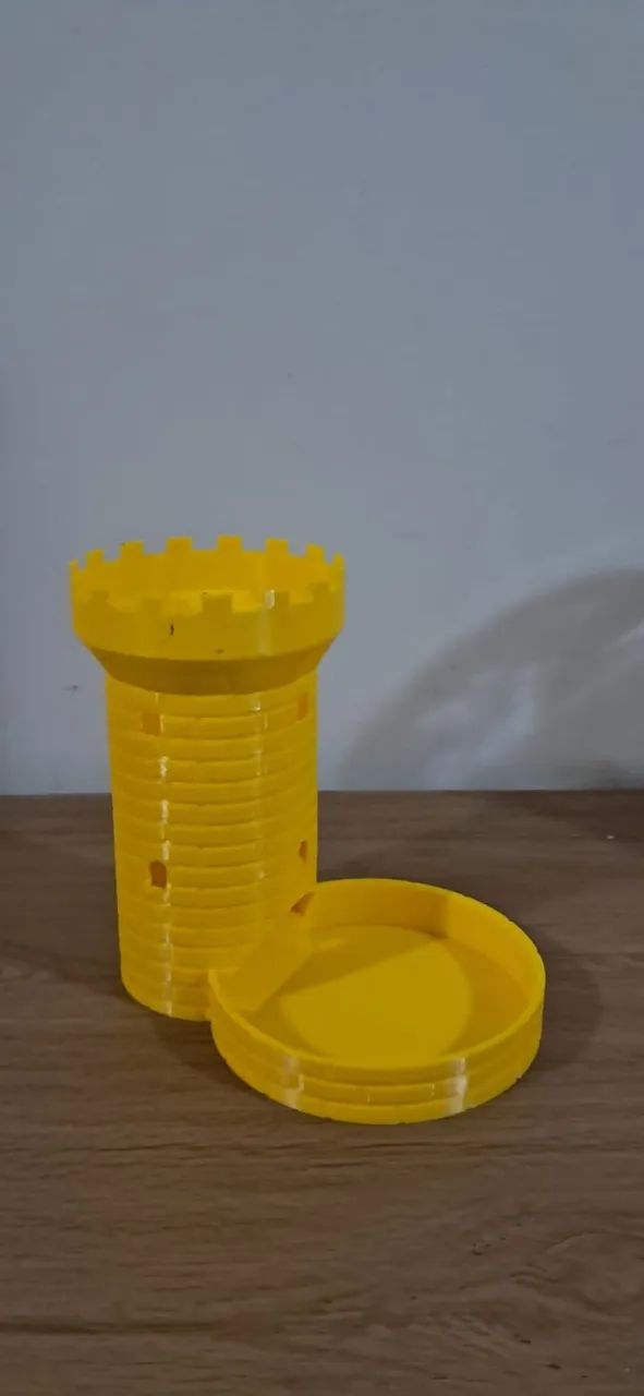Torre de Dados Castelo RPG (Dice Tower Amarela) - Foto 3