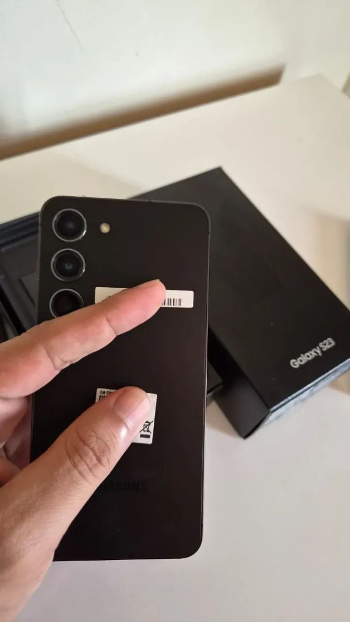 Samsung S23 - 8GB RAM e 256Gb