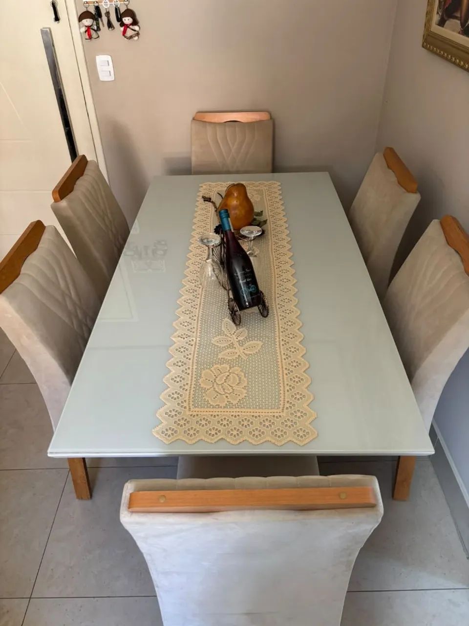 MESA RETANGULAR COM SEIS CADEIRAS - Foto 2