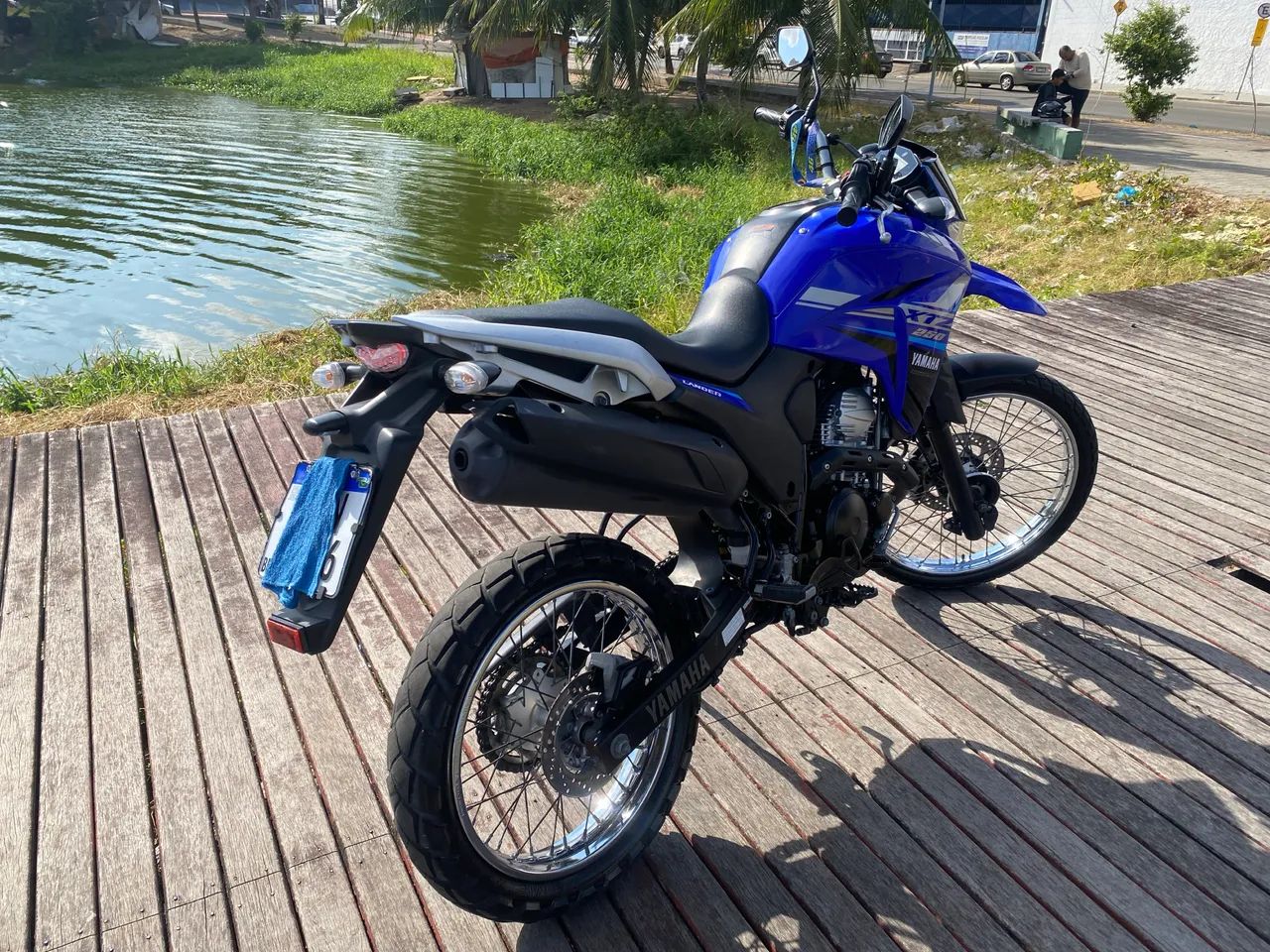 Xtz Lander  250 / 2022  - Foto 3