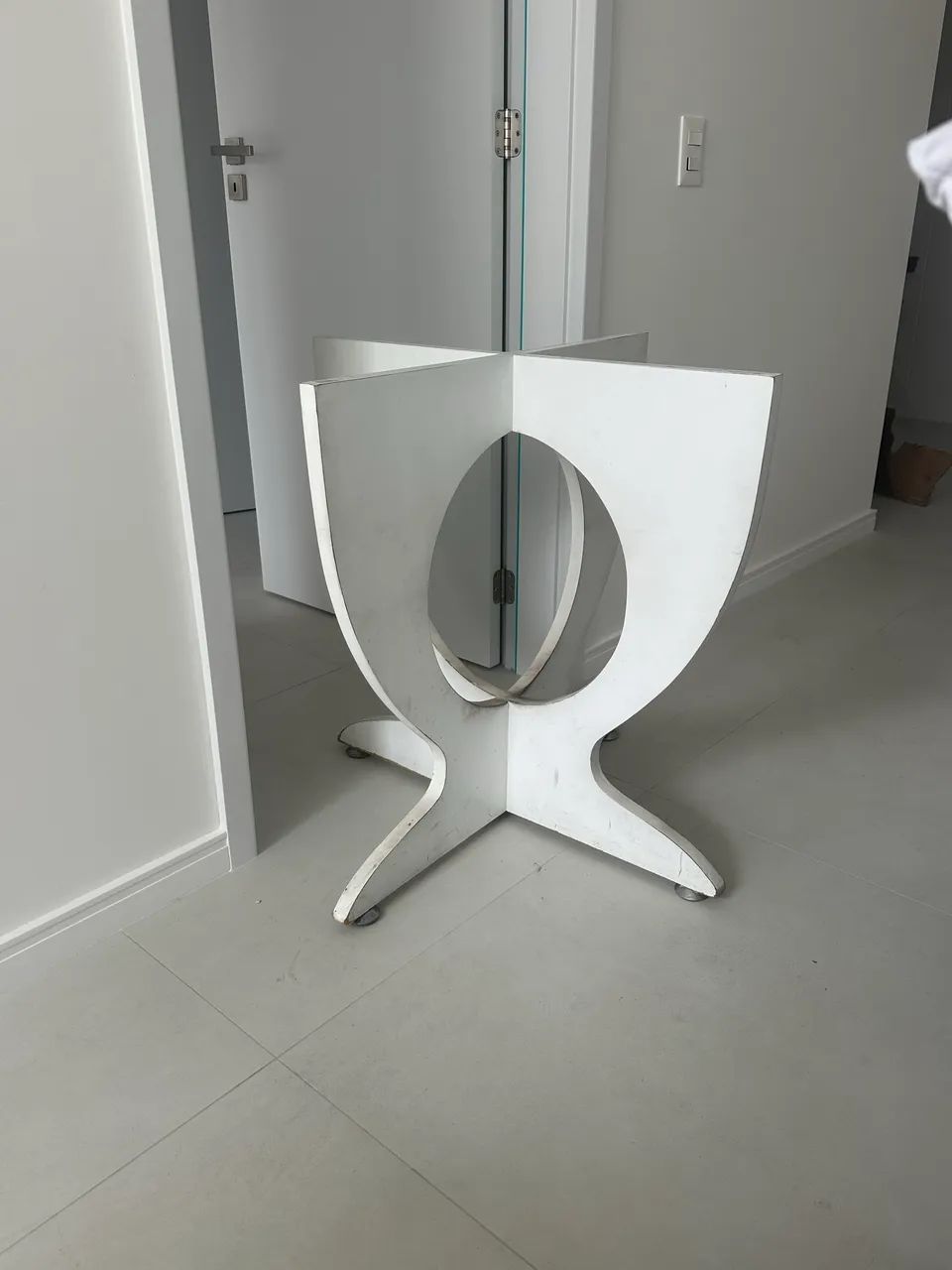 Mesa e Cadeiras Sala de Jantar - Foto 3
