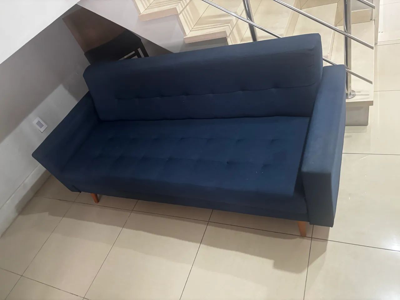 Sofá de 03 lugares  - Foto 4