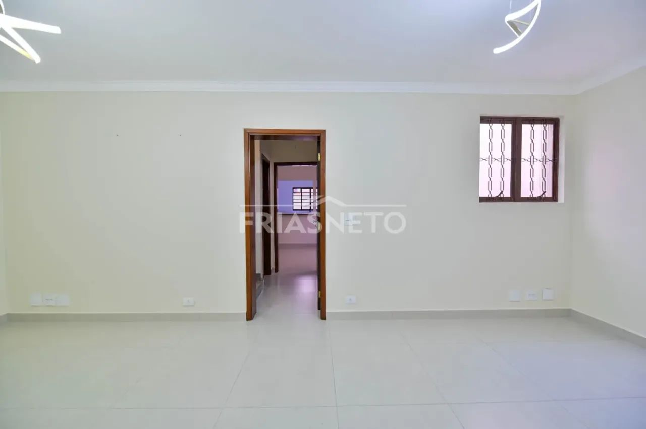 CASA RESIDENCIAL COM 3 DORMITÓRIOS NO BAIRRO VILA MONTEIRO - Foto 4