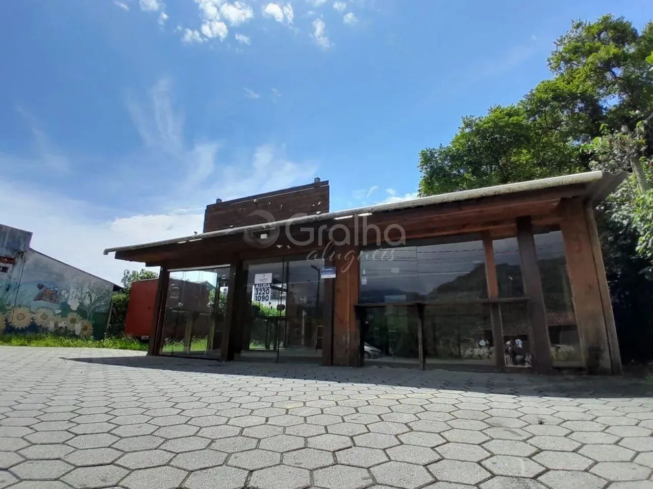 Imóvel comercial no Rio Tavares