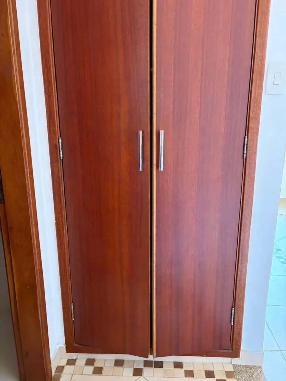 Alugo Apartamento BNH