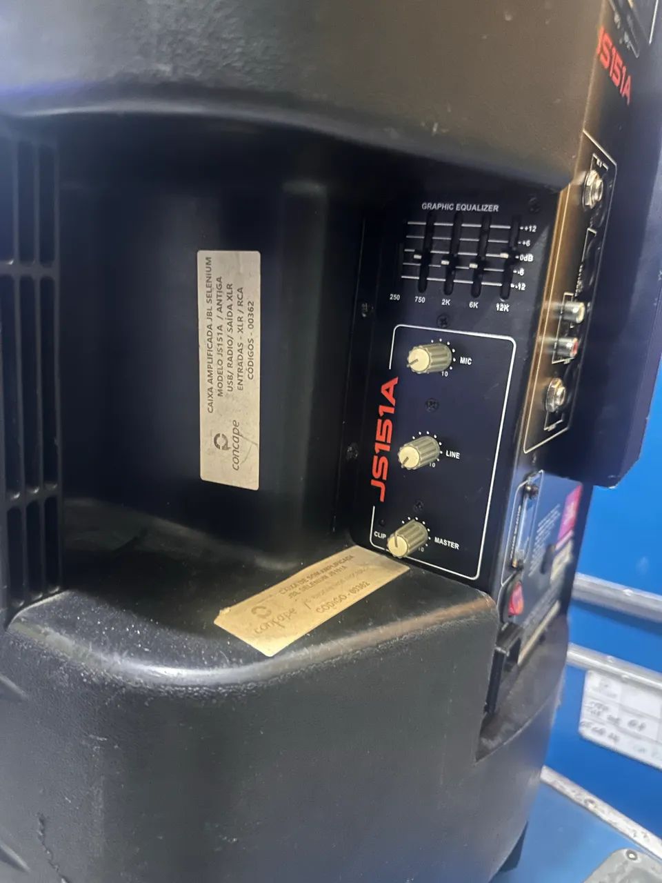 Caixa Jbl selenium com tripé  - Foto 4