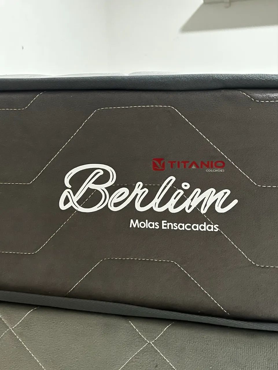 Vende-se Cama Box + Colchão solteirão  - Foto 3