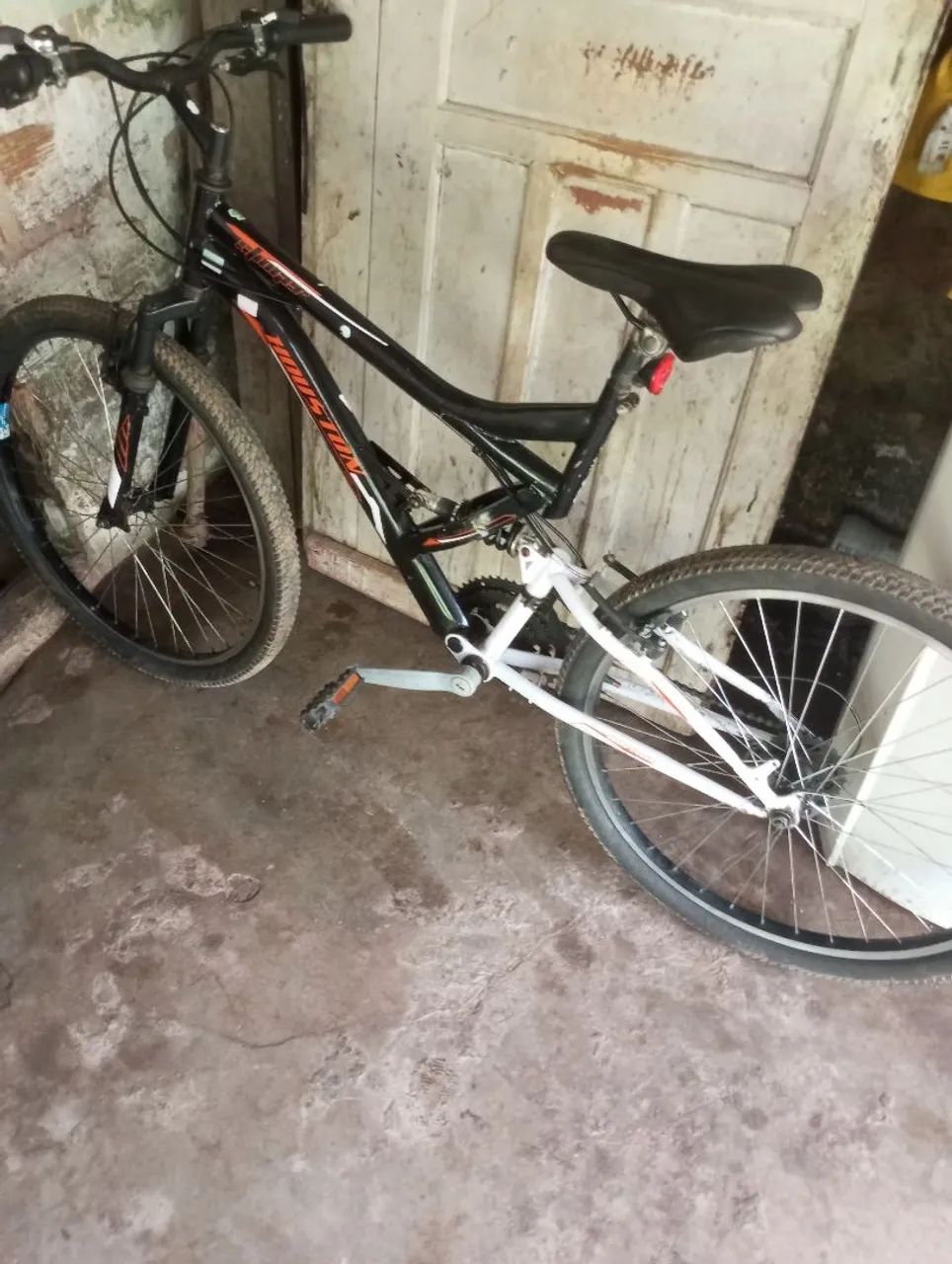 Vendo bicicleta cm nova 700 