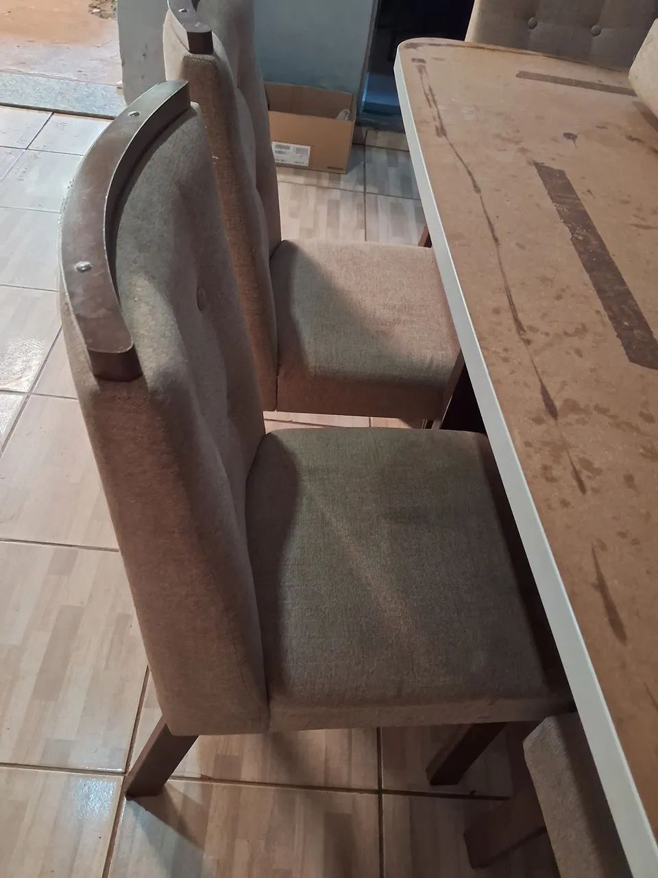 Mesa de jantar 6 cadeiras