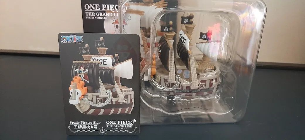 One Piece - miniatura Spade Pirates Ship