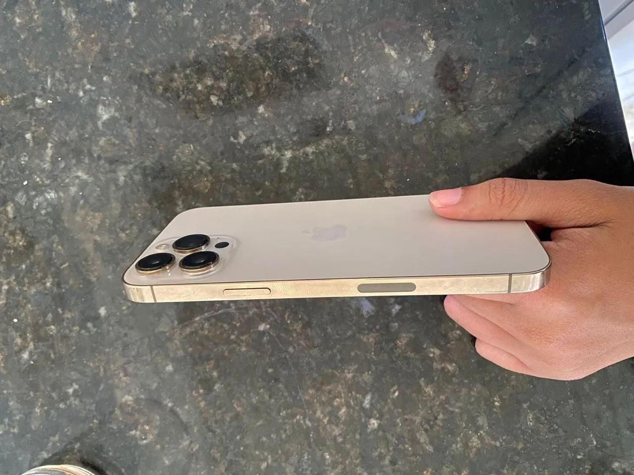 iPhone 13 Pro Max 128GB - Foto 2