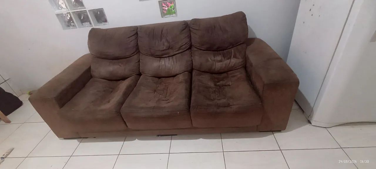 Sofá retrátil 3 lugares 