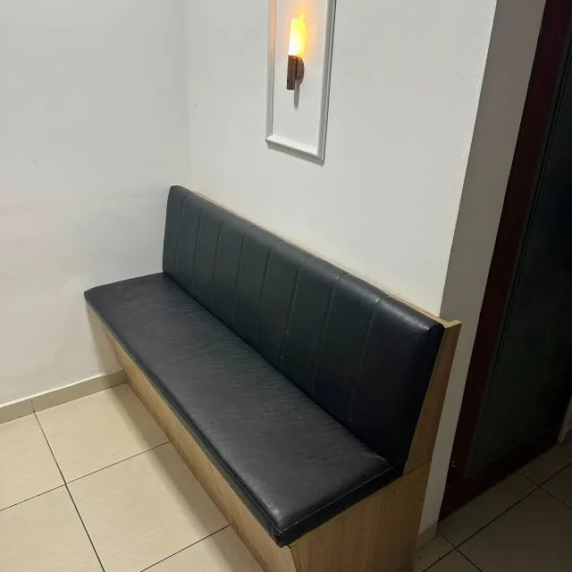 Sofá Booth 1,65m Madeira e Couro para Barbearias e Lanchonetes - Foto 2