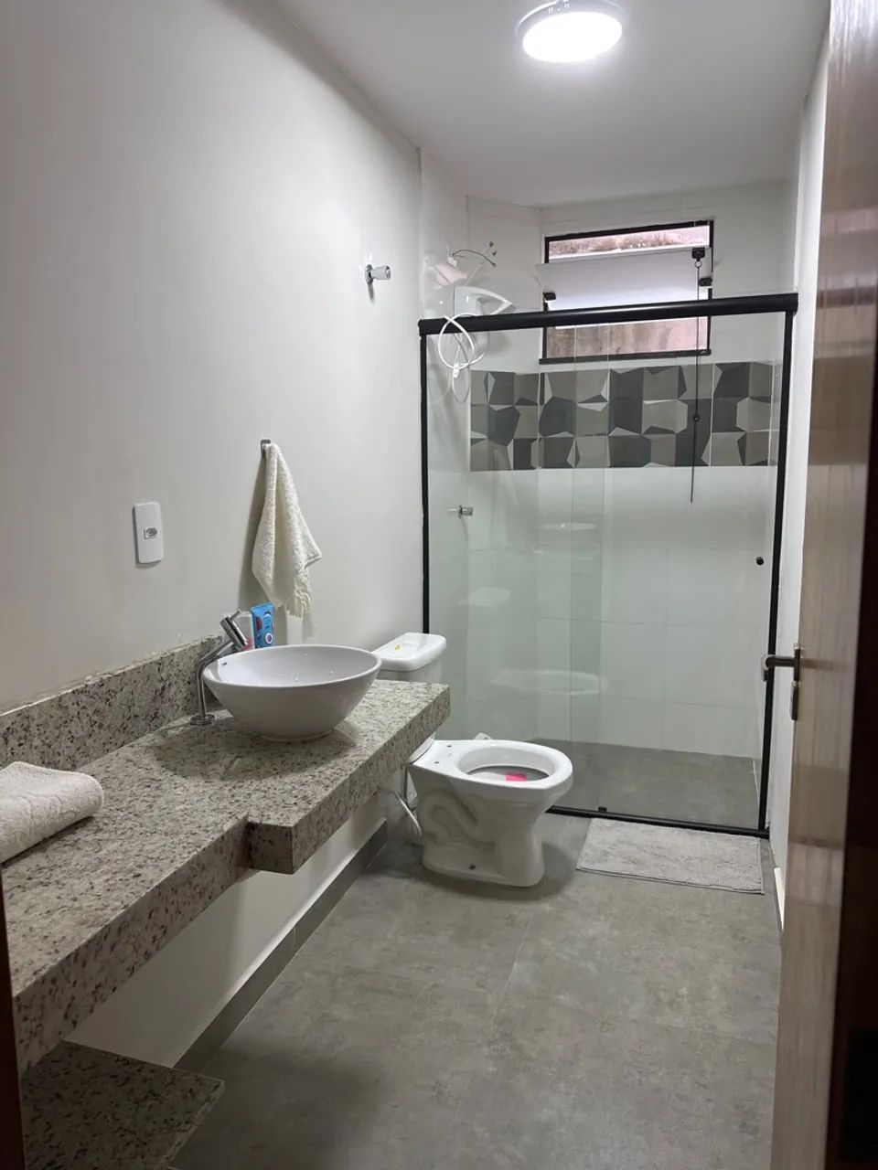 Alugo suite mensal 