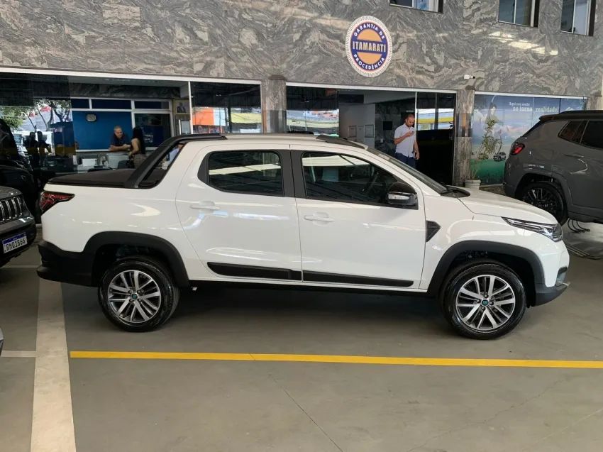 Fiat Strada Volcano 1.3 Flex 8V CD 2027 - Foto 3