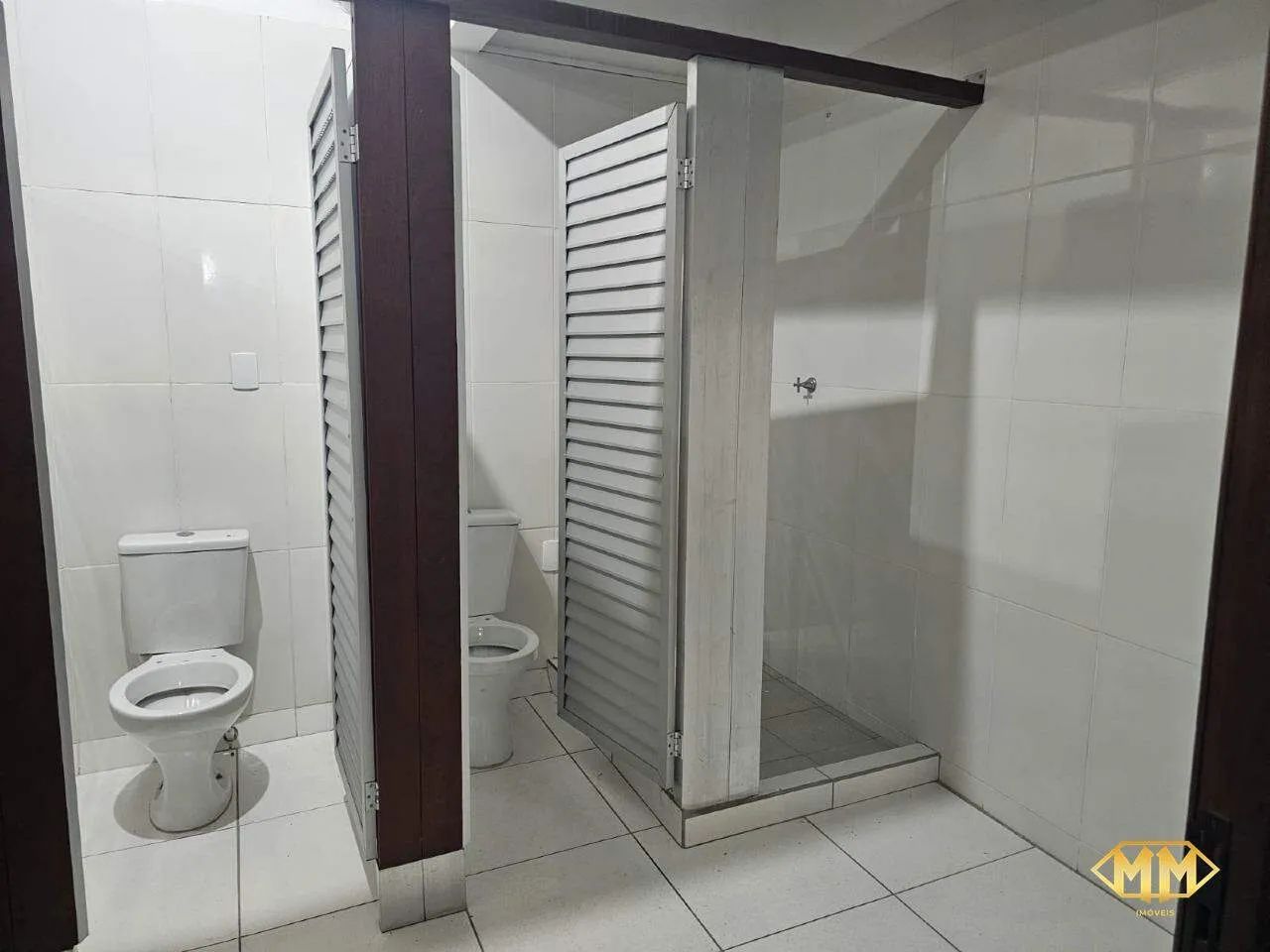 Excelente Sala Comercial nos Ingleses, rua de grande fluxo no bairro. - Foto 4