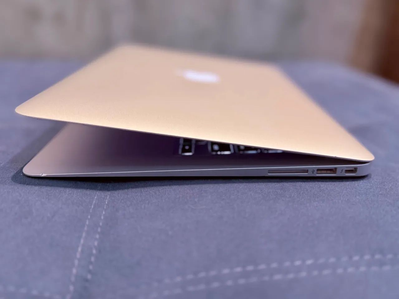 MacBook Air 2017 i7 8gb RAM - bem conservado - Foto 3