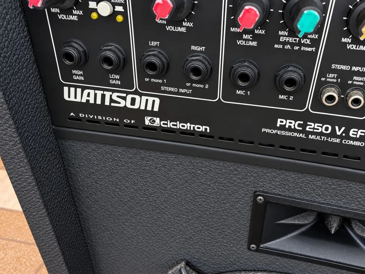 Caixa Watisom PCD 250 v.ef - Foto 2