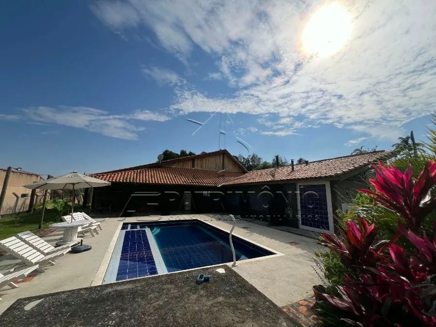 CHACARA COM 4 QUARTOS SENDO 2 SUITES - CAPELA DO ALTO - PORTEIRA FECHADA - Foto 4