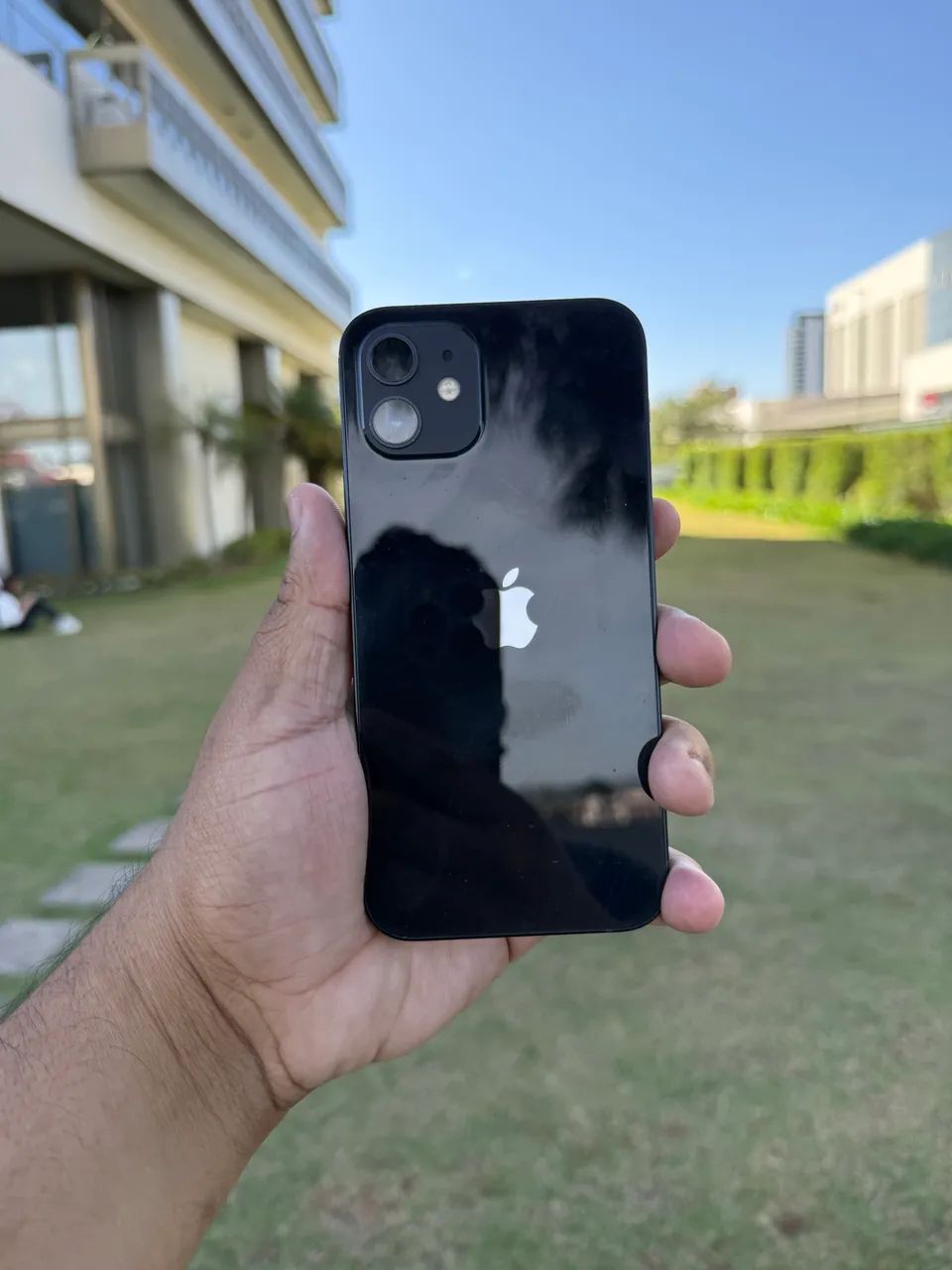 12 PRETO DE 64GB USADO - Foto 3