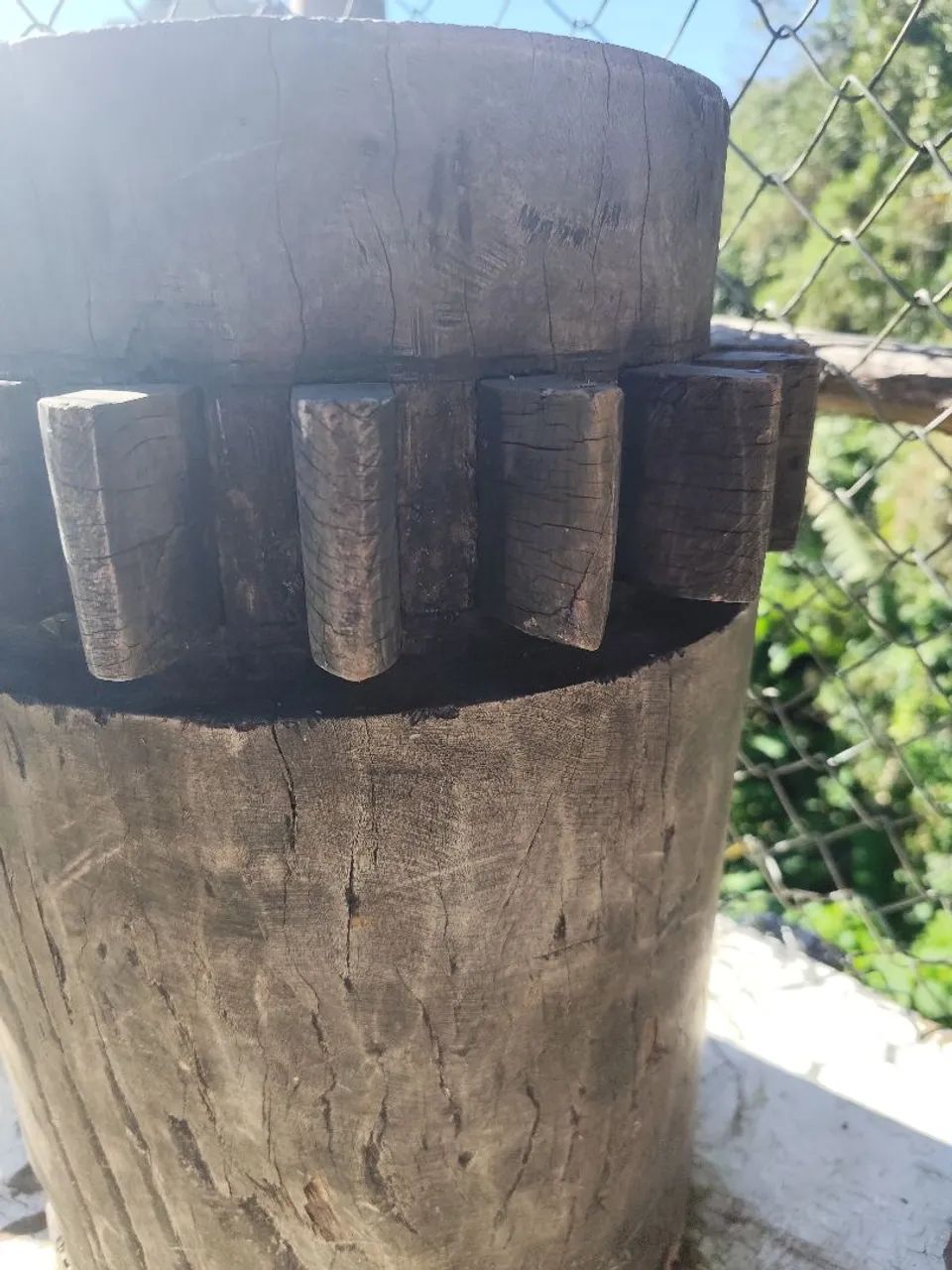 Engrenagem de moinho antiga 