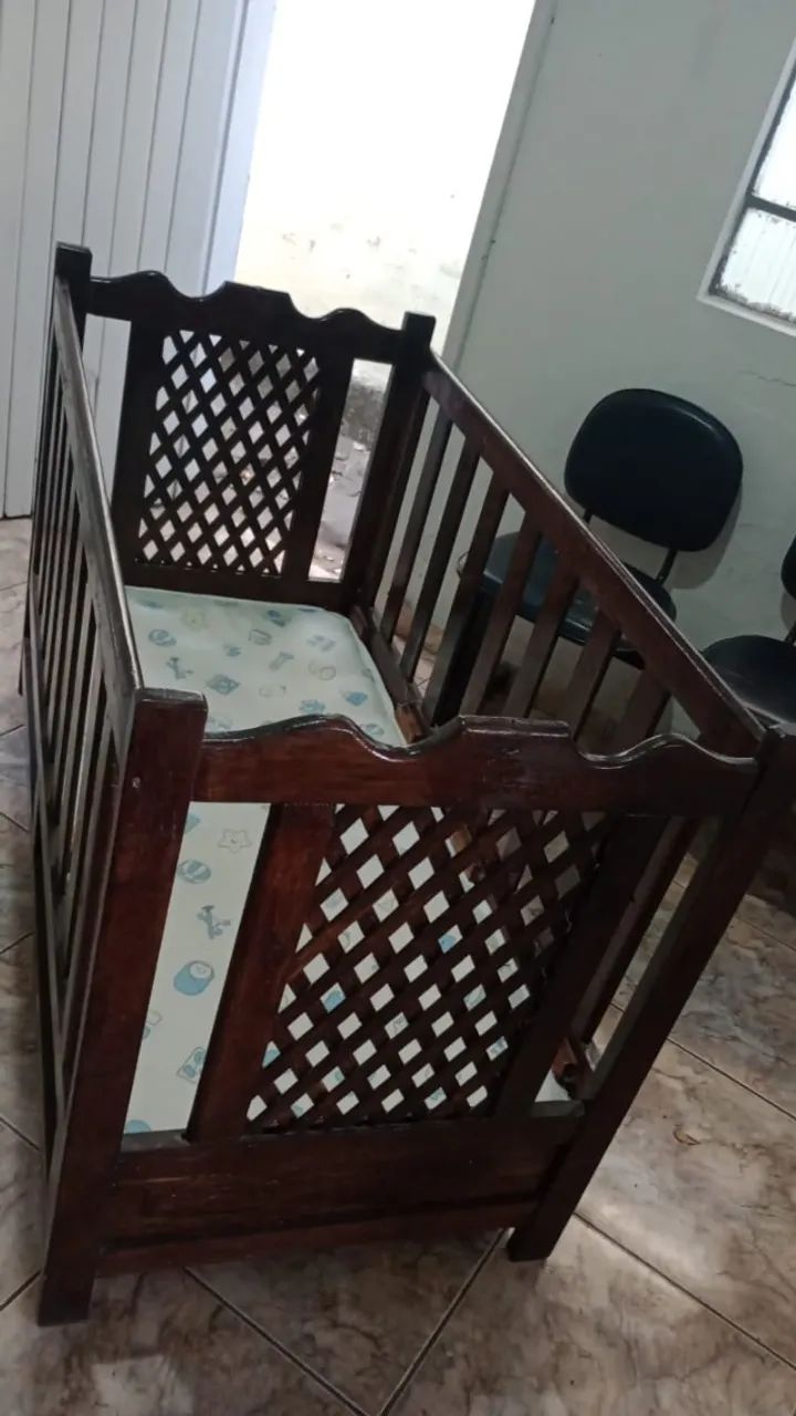 Berço de sucupira super reforçado + colchão 