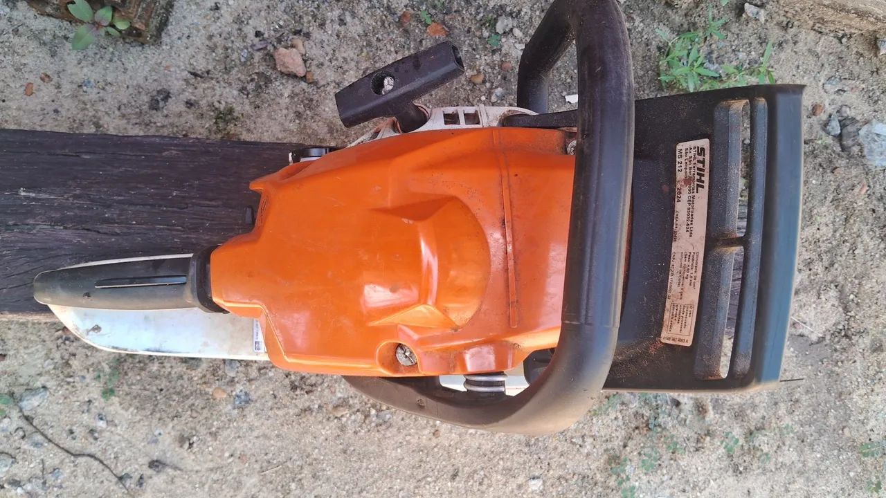 Vende-se motosserra stihl 212 - Foto 2