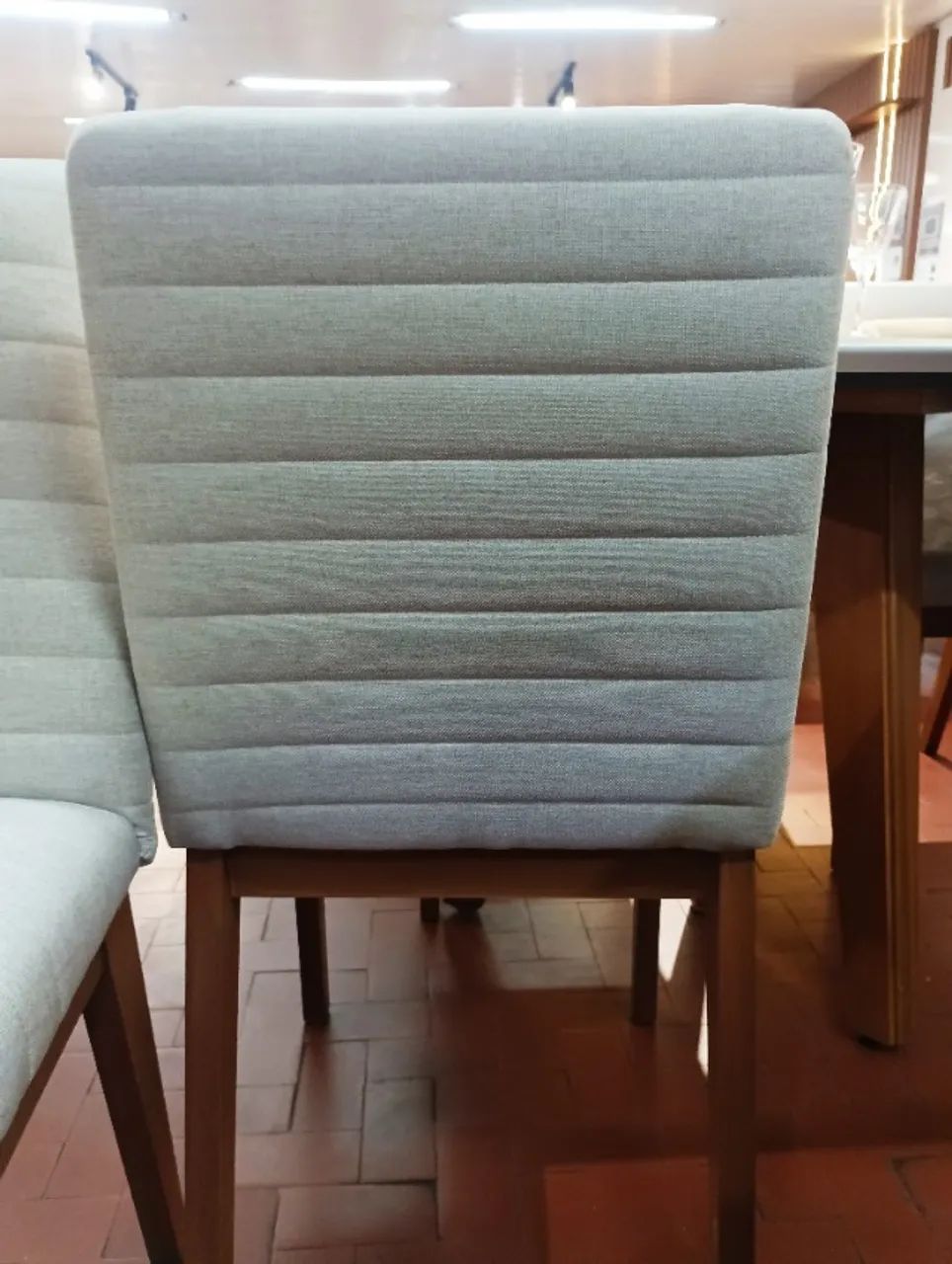 Cadeira de Jantar Elena. - Foto 4