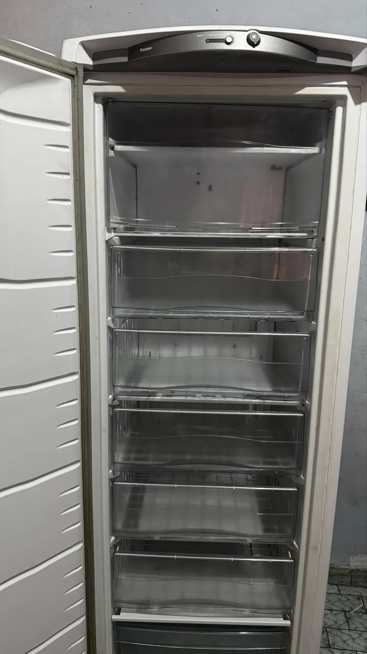 Freezer vertical Cônsul 231L - Foto 2