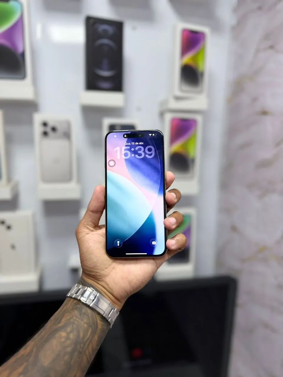 IPHONE 15 PRO MAX 256GB NATURAL<br>R$ 4.799,00 - Foto 2