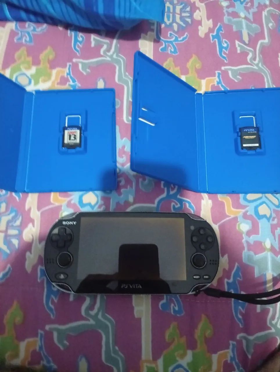 PS vita - 2 jogos originais - Foto 4