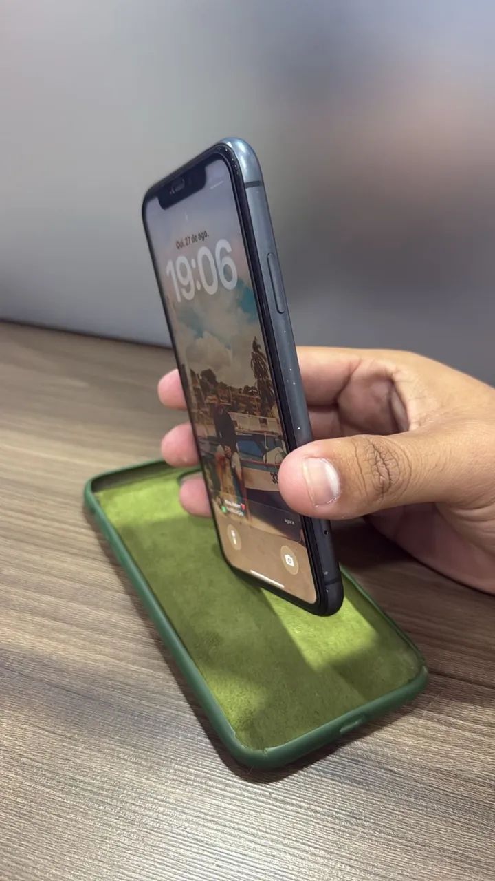 iPhone 11 - Foto 2