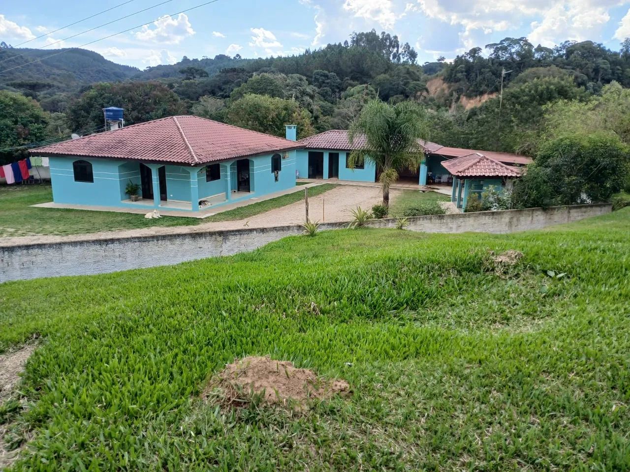 Chácara com tanque 