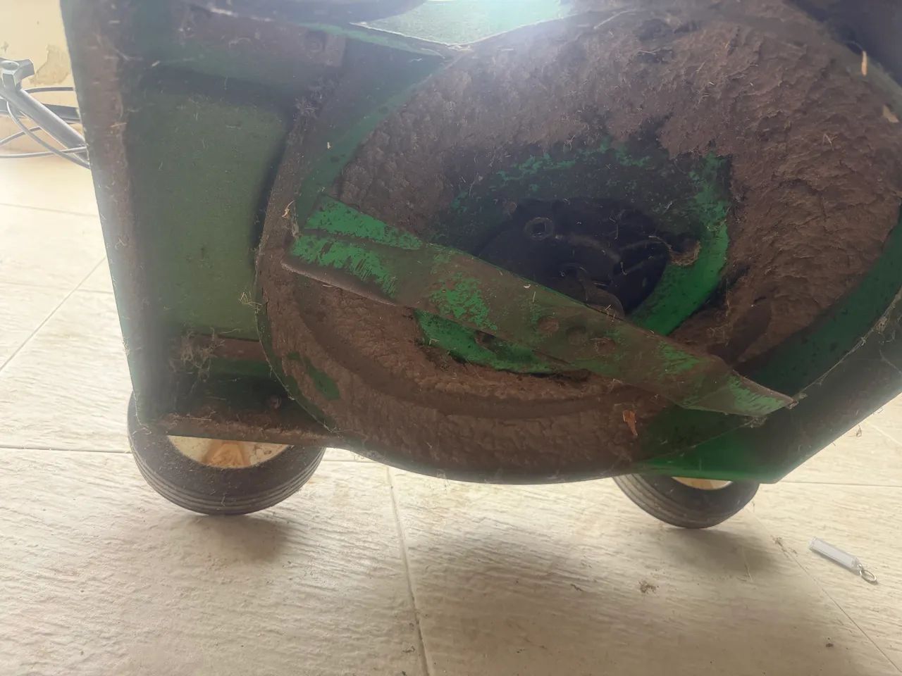Máquina de cortar grama a gasolina Trapp 158cc - Foto 2