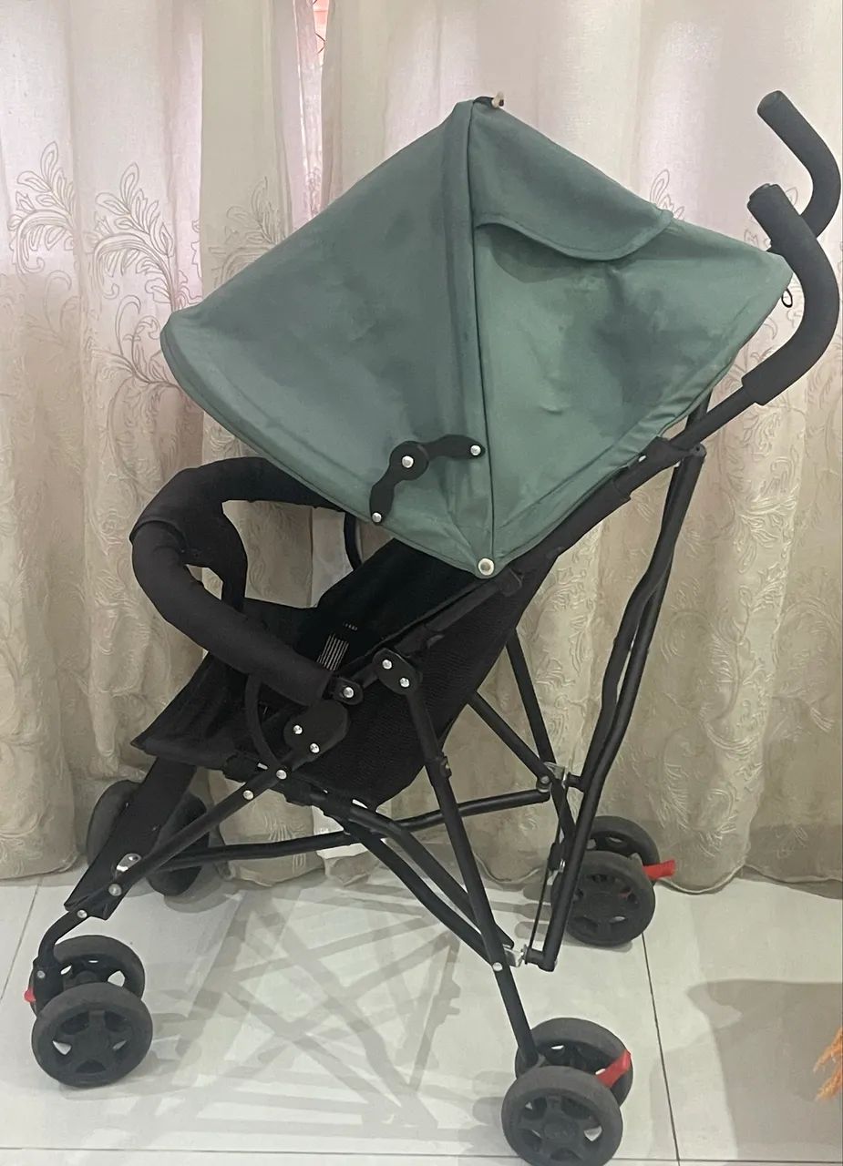 Carrinho de bebê  guarda chuva   - Foto 2