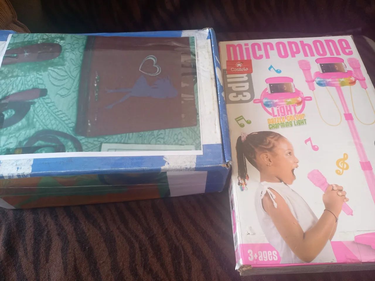 Dvd Tectoy Barbie e karaoke com 2 microfones.Conservado. - Foto 5