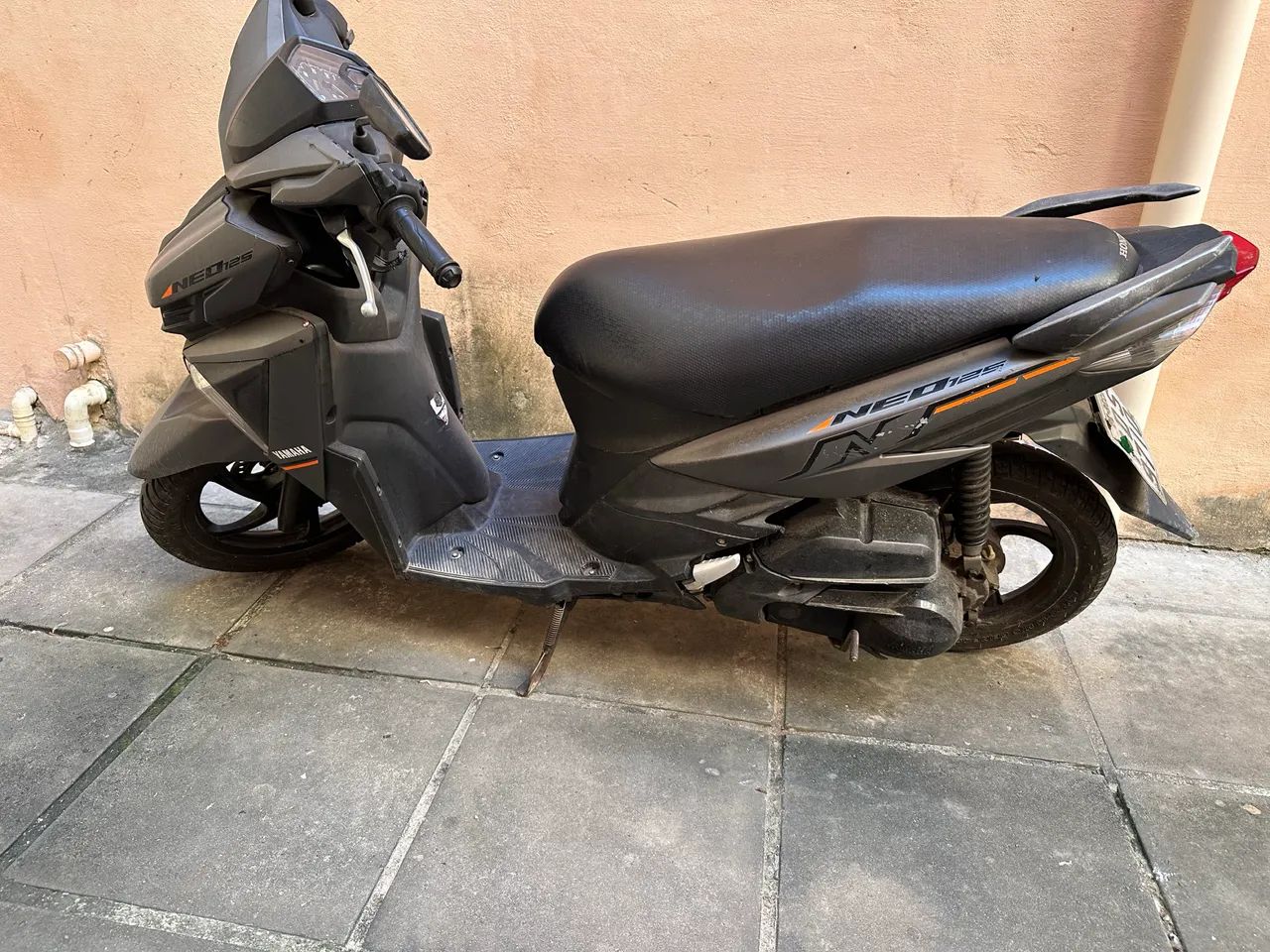 Vendo Yamaha Neo 125 automática.
