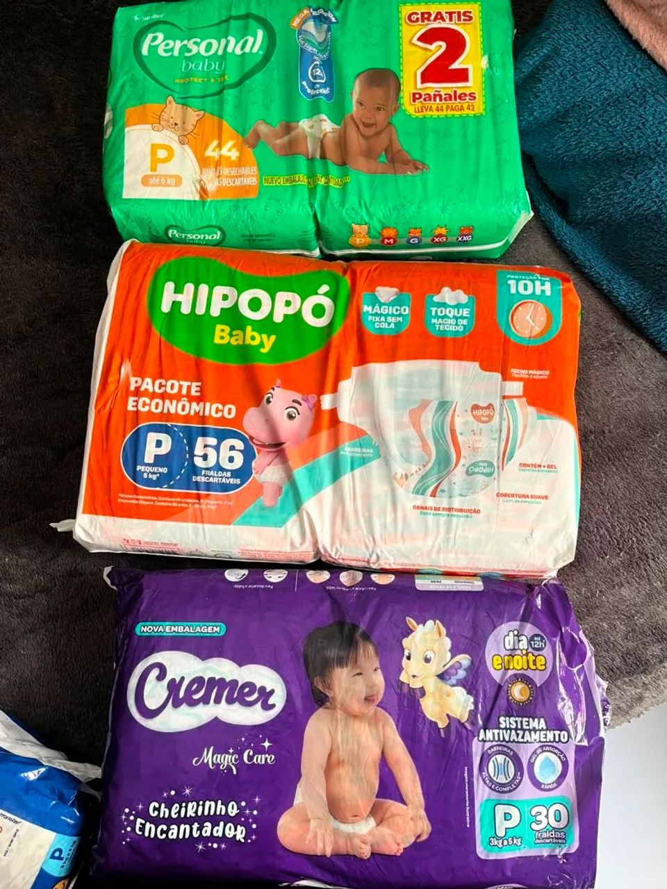 Fraldas e lenços descartáveis para seu bebê