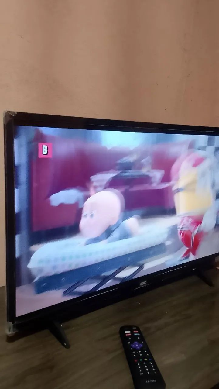 Tv AOC 32 polegadas smart nova e completa  - Foto 4