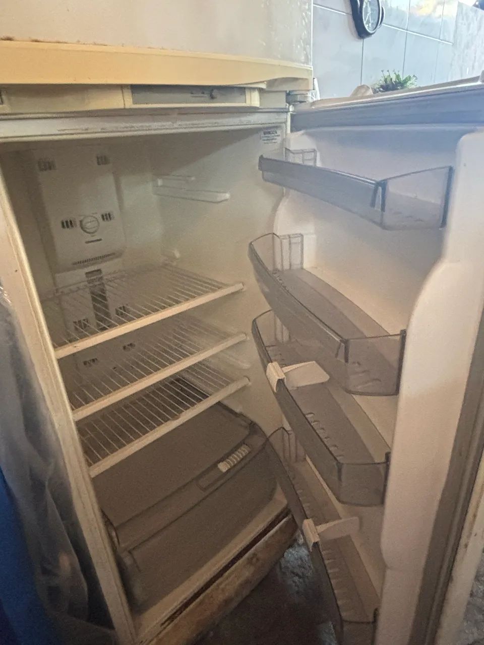 Vende-se geladeira  - Foto 2