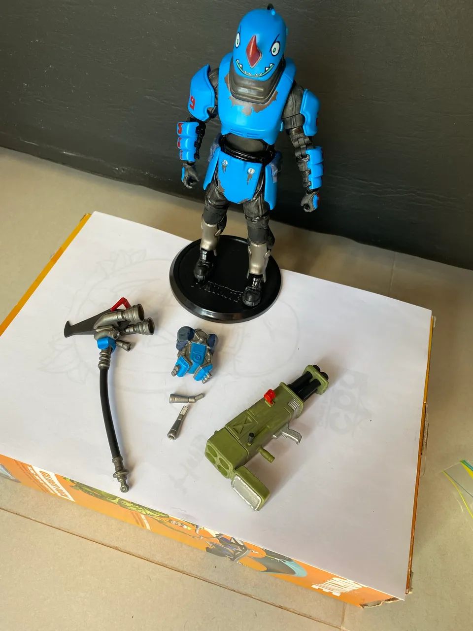 Fortnite Beastmode Rhino McFarlane  - Foto 2