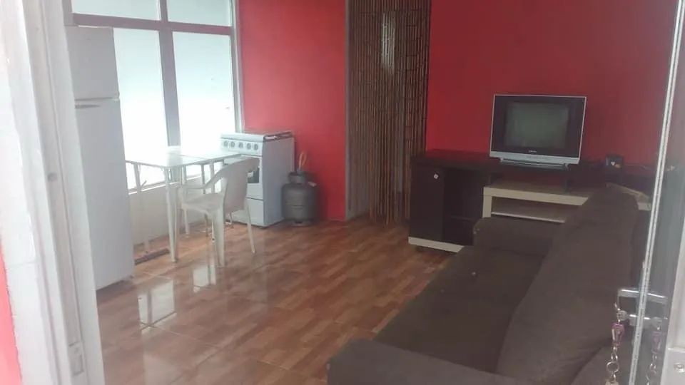 Alugo kitinete  - Foto 2