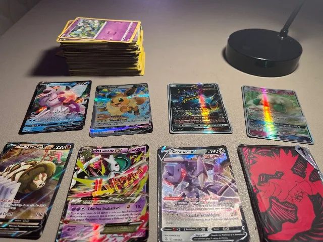 Cartas pokémon 139 cartas e 7 cartas raras - Foto 3