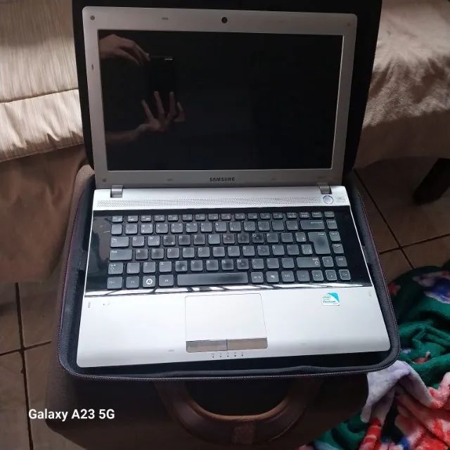 NOTEBOOK SAMSUNG  RV411