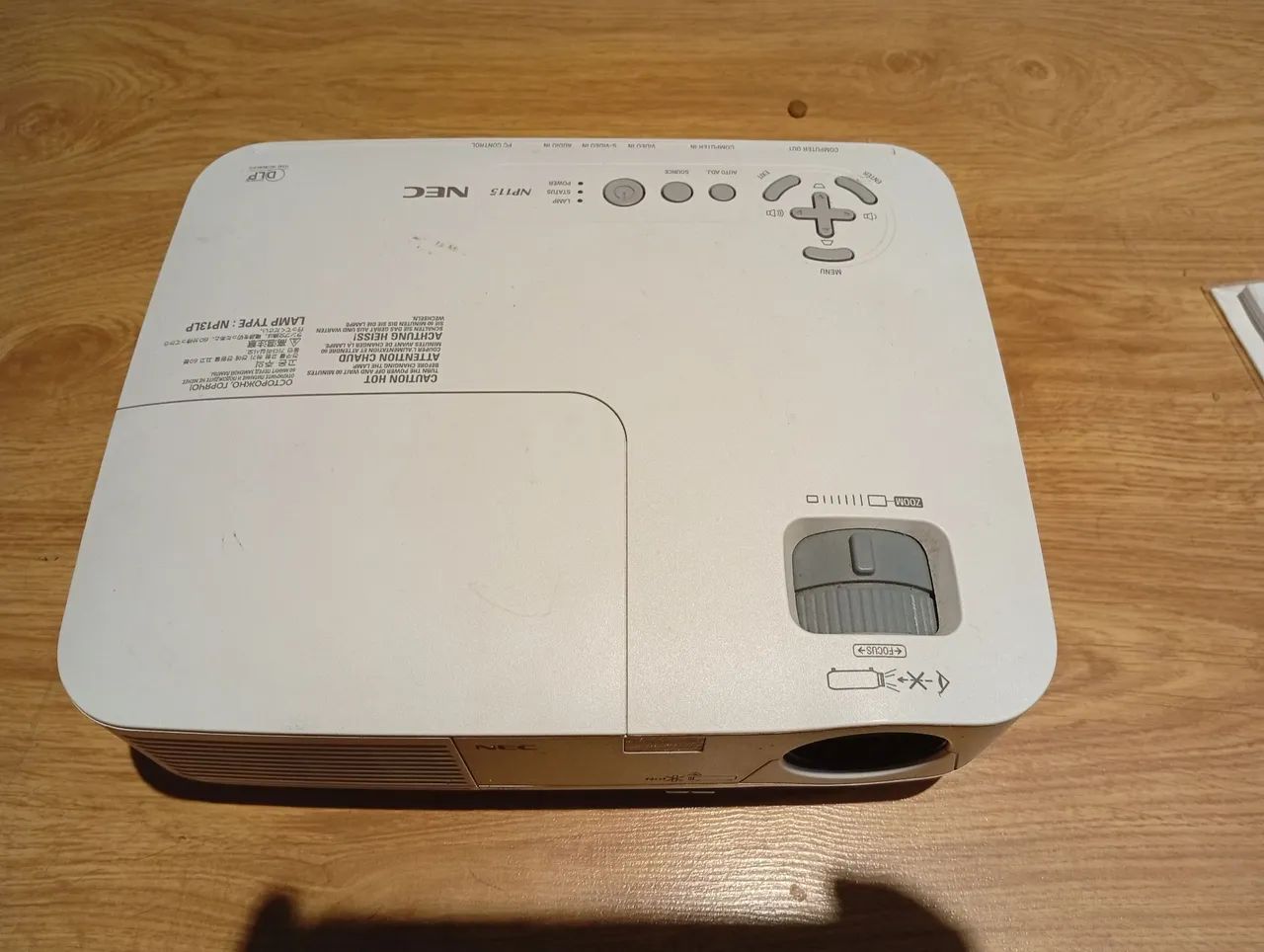 Projetor NEC NP115 - 2500 ANSI lúmens - Foto 2